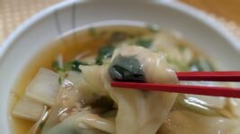ワンタンスープ